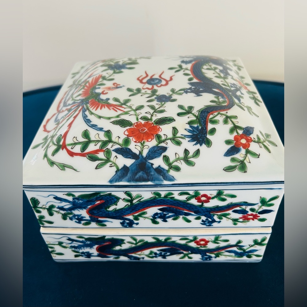 Vintage Chinese Dragon Phoenix 2 Tiered Stacked Porcelain Box | Chinoiserie - Picture 4 of 7